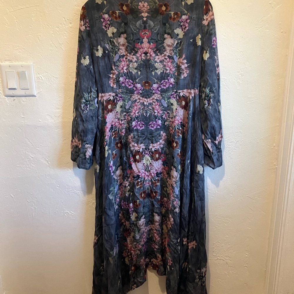 Sundance Feathers by Tolani Floral Button Front‎ Floral Print Midi XS.